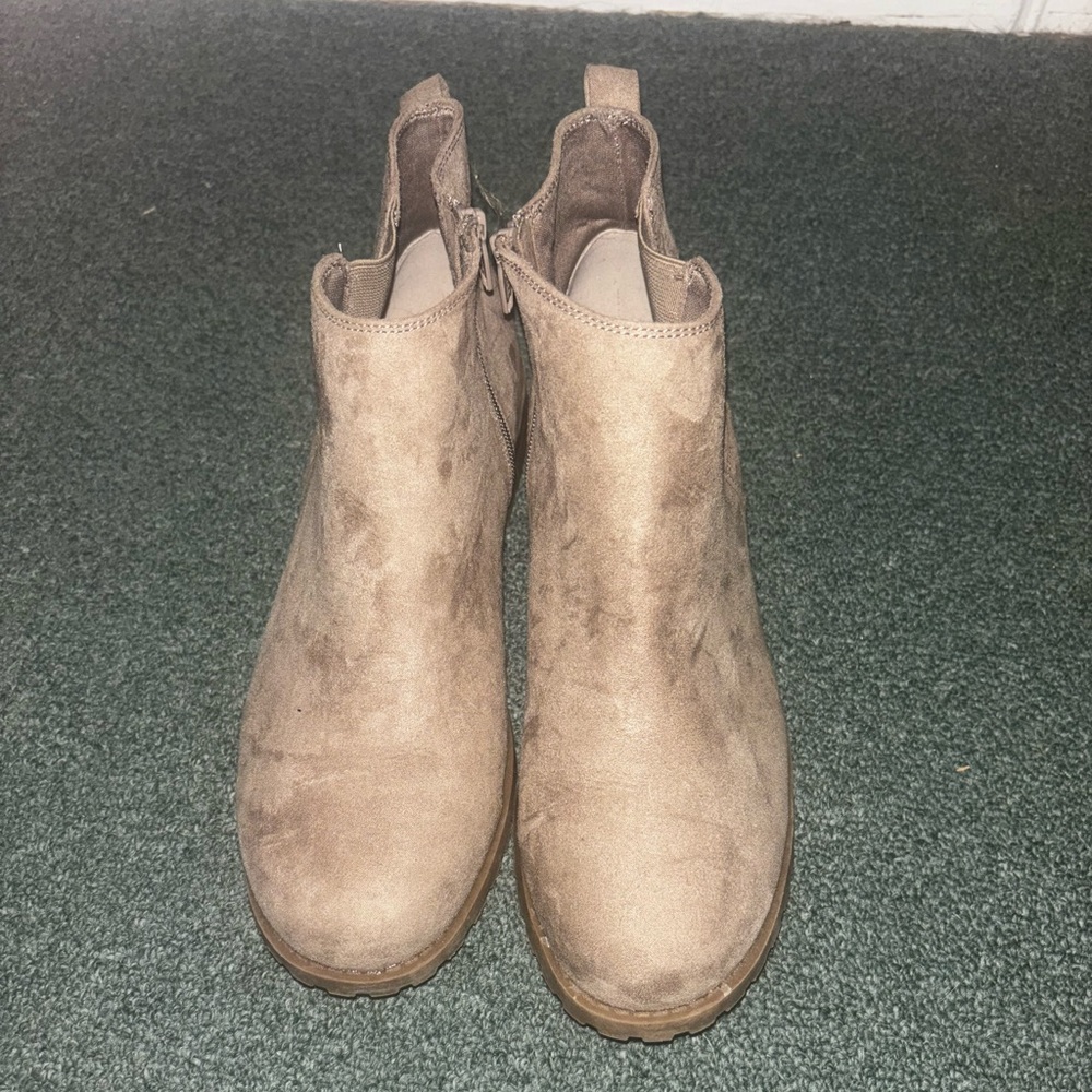 Women's Sonoma Booties, Size 9